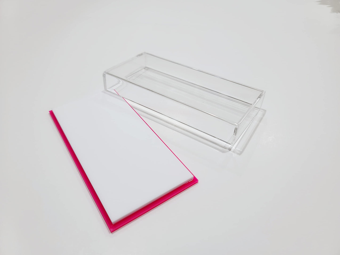 Acrylic Lash Tile Storage Box With Cover - Washable and Reusable - Perfect for Classic, Volume, and Mega Volume Lashes