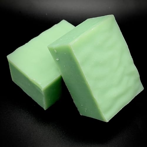 Pure Bison Tallow Buff Shampoo Bar, Mountain Rain, (2 pack) - Scents of Sea Salt, Moss, & Freesia - Cleans, Moisturizes, Naturally Derived, No Dyes, No Chemicals, No Preservatives