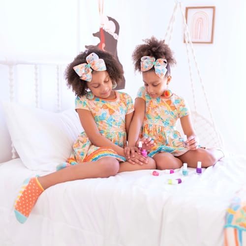 Piggy Paint | 100% Non-Toxic Girls Nail Polish | Safe, Cruelty-Free, Vegan, & Low Odor Nail Polish for Kids | Perfectly Pink (2 Polish, 1 Remover & Nail Art Gift Set)