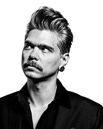 Reuzel Surf Tonic Hairspray - Fragrance Free - Adds Grip, Texture And Volume - Create A Windblown Style With Matte Finish - Exaggerates Hair'S Natural Texture - For All Hair Types