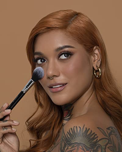 Sigma Beauty F12 Setting Powder™ Brush