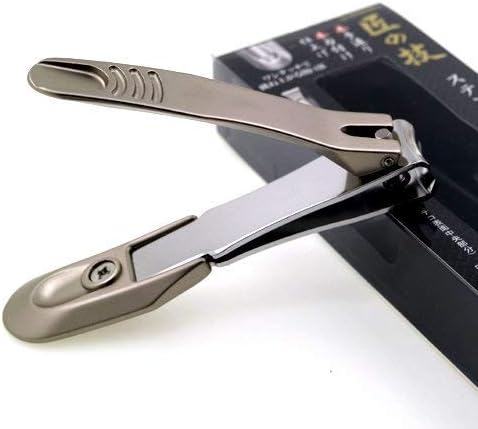 Green Bell - Takumi No Waza - Stainless Steel Nail Clipper (G-1205) - Built-in Nail File - Made in Japan