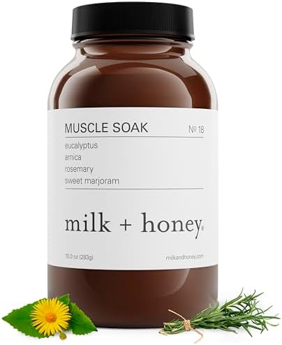 milk + honey Muscle and Bath Soak No. 18, Moisturizing Epsom Salt Bath Soak with Eucalyptus, Arnica, Rosemary and Sweet Marjoram, 10 oz