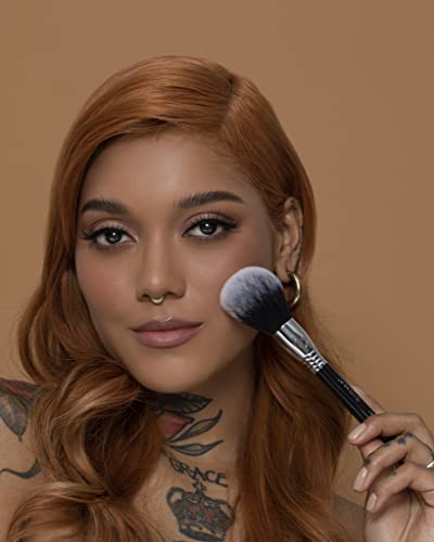 Sigma Beauty F24 All-Over Powder™ Brush