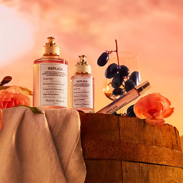 ’REPLICA’ On A Date Travel Spray 0.33 oz / 10 mL Eau de Toilette Spray