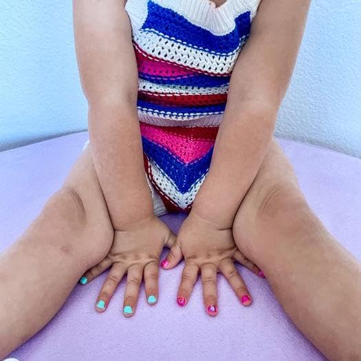 Piggy Paint | 100% Non-Toxic Girls Nail Polish | Safe, Cruelty-free, Vegan, & Low Odor for Kids | All that Jazz (Gift Set)