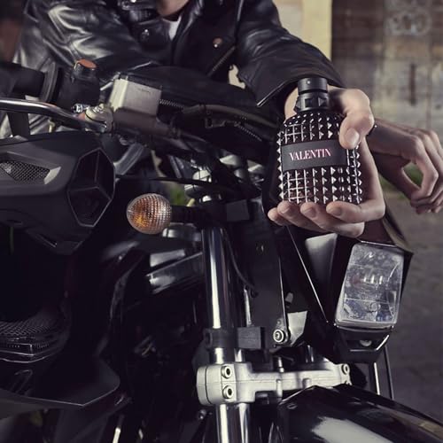 Uomo Born In Roma EDT Spray Men 3.4 oz.