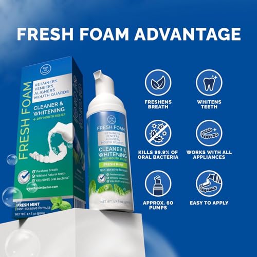 Retainer Cleaner Foam for Invisalign, Aligner Cleaner Whitening Foam for Mouth Guard Night Guard Veneers, Whitens Teeth, Freshens & Fights Bad Breath, 3% Hydrogen Peroxide, Mint - 50ml