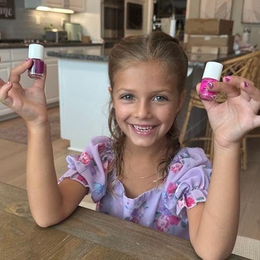 Piggy Paint | 100% Non-Toxic Girls Nail Polish | Safe, Cruelty-free, Vegan, & Low Odor Nail Polish for Kids | Pretty Princess (2 Polish, 1 Remover & Nail Art Gift Set)