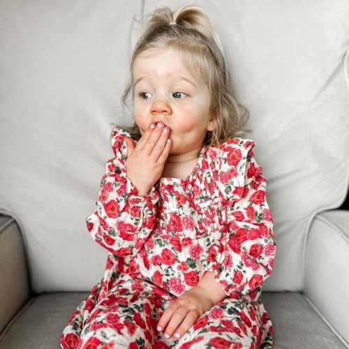 Piggy Paint | 100% Non-Toxic Girls Nail Polish | Safe, Cruelty-Free, Vegan, & Low Odor Nail Polish for Kids | Perfectly Pink (2 Polish, 1 Remover & Nail Art Gift Set)