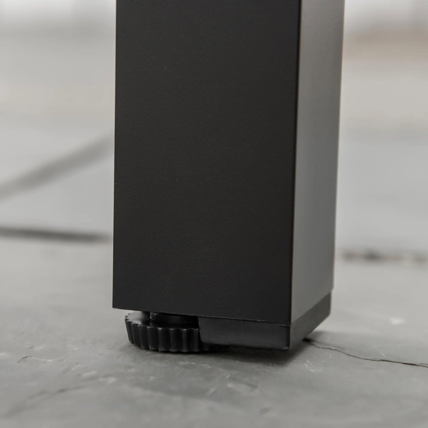 Resenkos Patio Dining Table For 4, Non-Slip Foot Pads, Aluminium, Plastic, Black