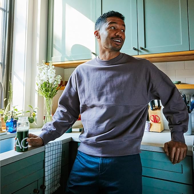 AG1 Greens Powder Supplement | Improve Gut Health | Multivitamin, Probiotic, Gluten Free, Vegan and Keto Friendly | 75 Vitamins (Athletic Greens) - 2 Pack (30 Servings Per Pouch)