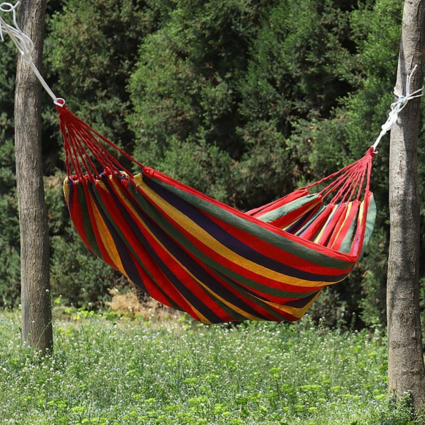 Portable Outdoor Hammock, Single and Double Striped Hammock, Suitable for Outdoor/Indoor Courtyard and Backyard Camping