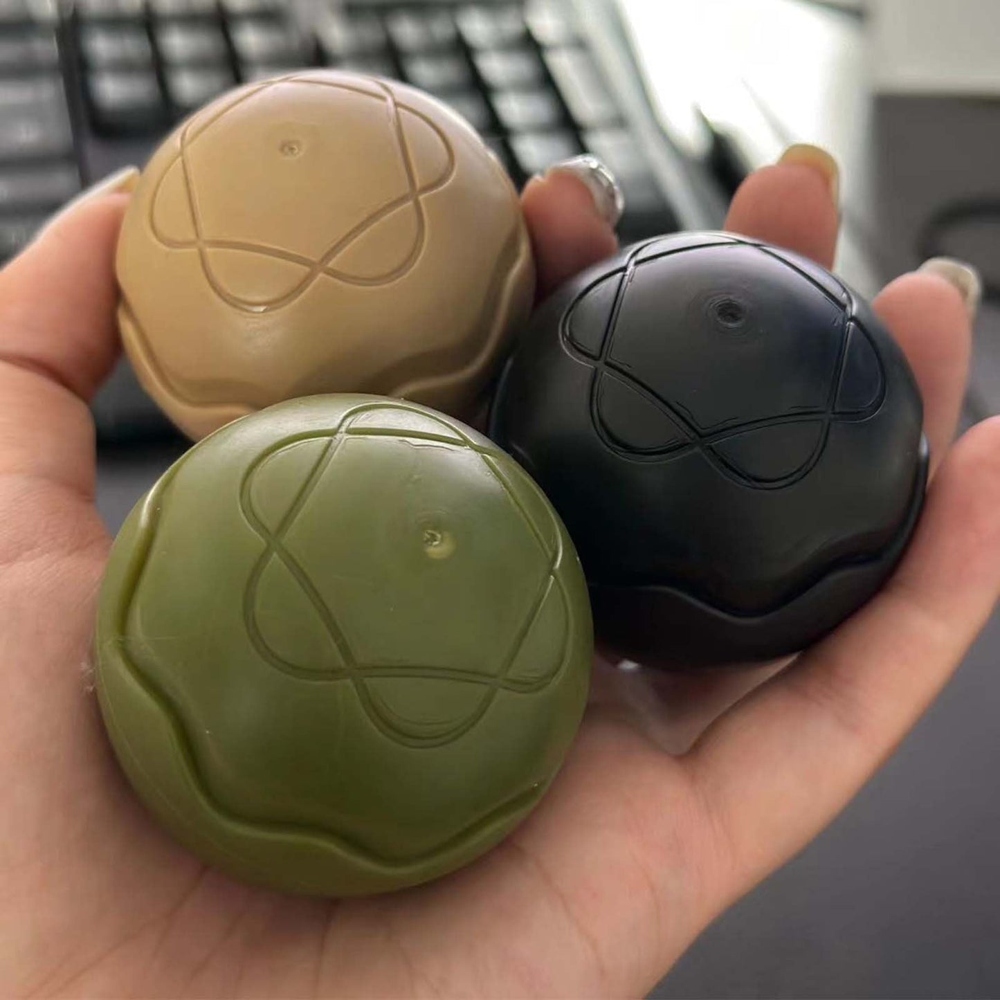 VANLOFE 4Pcs Anti-Slip Camping Chair Feet Pads, Non-Sink Folding Chair Accessories for Outdoor, Grass, Sand – Lightweight, Universal Fit, Durable Plastic