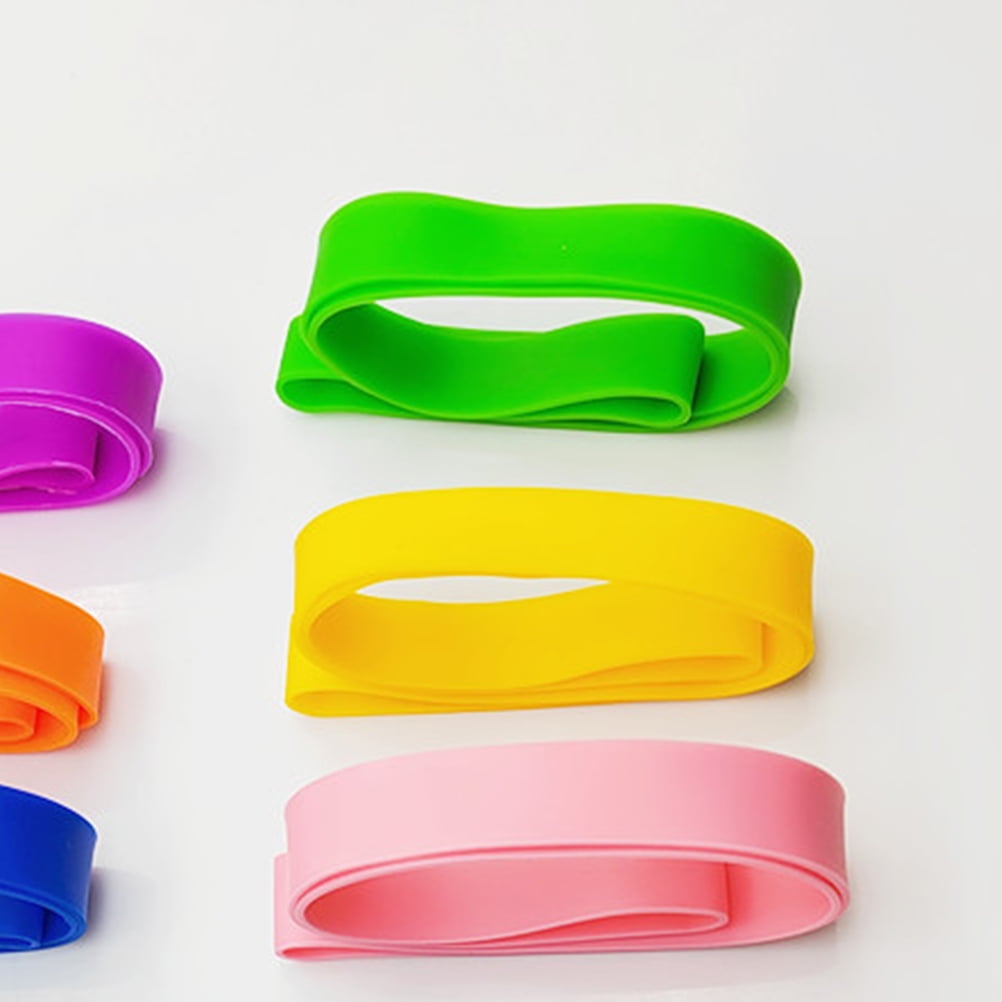 Toyvian Cruise 4Pcs Reusable Silicone Towel Straps for Beach Chairs and Outdoor Equipment